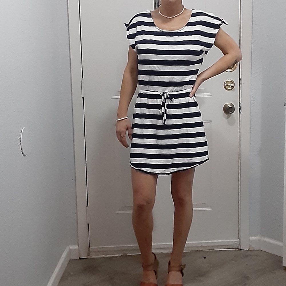 Mid thigh dress